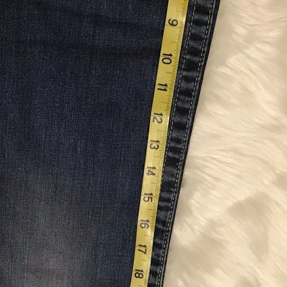 Sz 29 True Religion Boot Cut Jeans.   💃🏽 - Picture 9 of 10